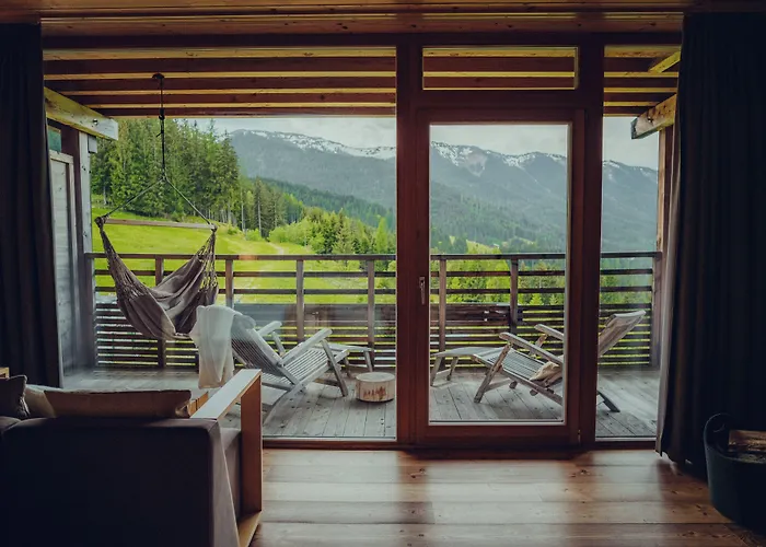 Holzhotel Forsthofalm